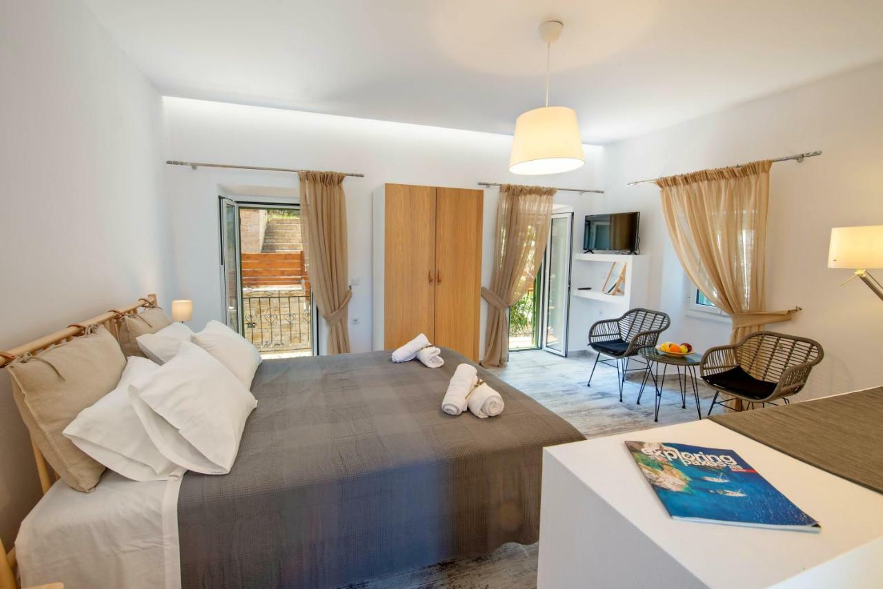 Loggos Couple Suite by Konnect Longós Extérieur photo